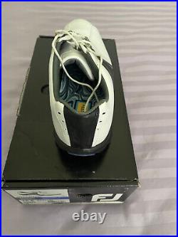 NEW IN BOX FootJoy 10.5 M Dryjoys Men Golf Shoes 53421 Black/White Waterproof