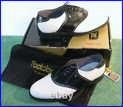 NEW IN BOX Mens FootJoy Classics-Dry 10 D M Style 51326 Black/White Golf Shoes