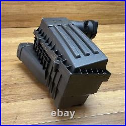 NEW OEM 09-14 Volkswagen Air-Intake Box Beetle Golf Jetta NOTE
