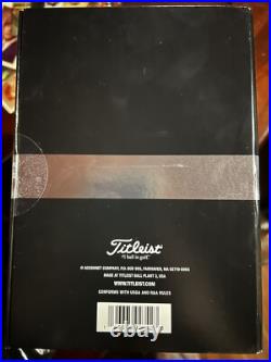 New 2024 2 Dozen, 24 Golf Balls Titleist Pro V1x & Limited Holiday Gift Box