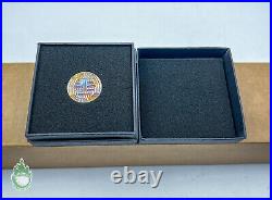 New Bettinardi Rare En Fuego T Hive Ball Marker Coin in Box