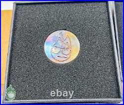 New Bettinardi Rare En Fuego T Hive Ball Marker Coin in Box