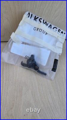 New Genuine OEM VW MK4 glove box with door lid Jetta Golf GTI GLI R32