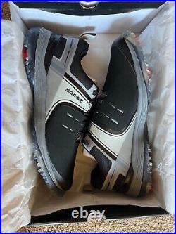 New in box SQAIRZ 11.5 Golf Shoes Black/Grey